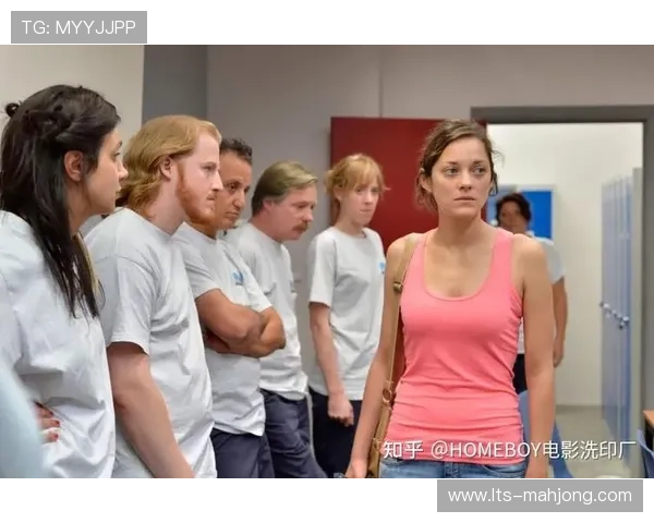 观众情绪实时分析系统试用，优化节目编排策略。